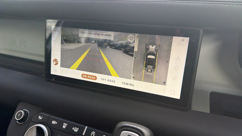 Land Rover Defender 3.0 D250 X-Dynamic SE 110 5dr Auto Diesel Estate